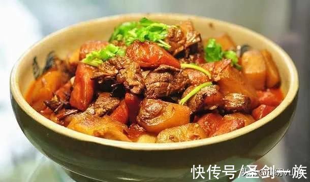 推荐这12道容易上手的特色家常菜，在家就能做大厨，收藏学起来