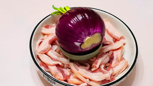 五花肉好吃有诀窍,教你特色吃法,咬一口满嘴香,好吃不油腻!