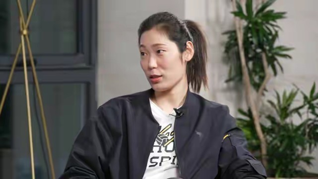 主攻|朱婷透露找對(duì)象情況！女排主攻的想法有些不同，球迷們能接受嗎？