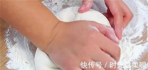 糯米粉这样做真好吃，很多人都没吃过，外酥里软，吃一次念念不忘