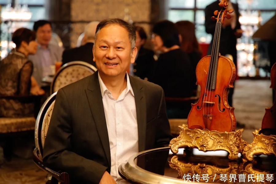 lupot|他的仿古作品被视为可以媲美琉波(lupot)和维奥姆(Vuillume)的杰作