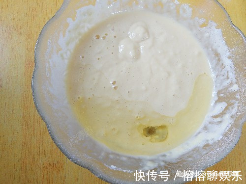 难度|1碗面粉,2个鸡蛋,轻松做出香甜美味的华夫饼,简单易做零难度