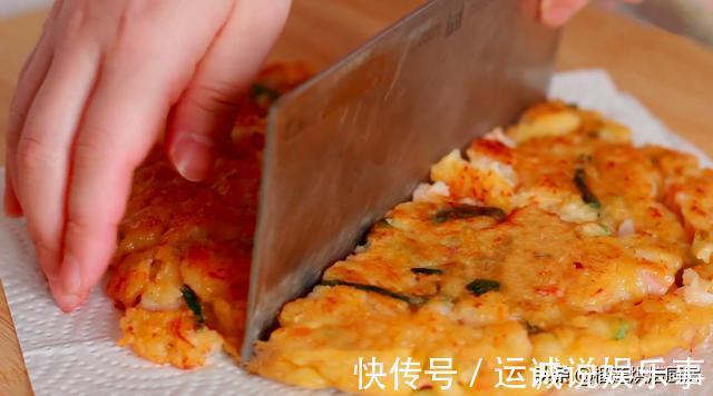 章鱼|虾仁章鱼蟹肉海鲜大咖云集的海鲜饼来了,简单美味口口鲜嫩满足