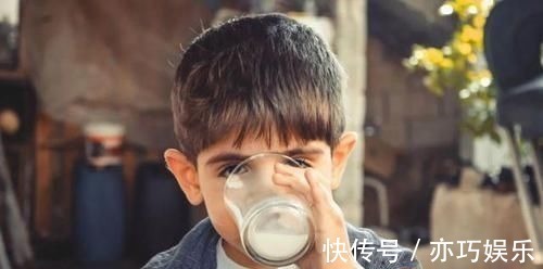 自制|爱吃米面的都注意!这几种食物暗藏“毒素”,你家餐桌上没准就有