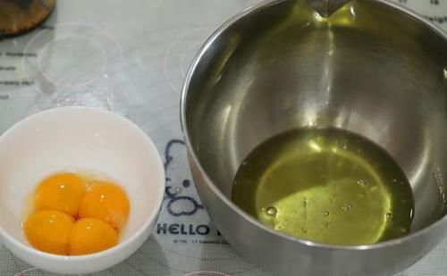  蛋白|入冬必备的甜点！焦糖饼干咖啡奶油蛋糕，爱上这香浓的美味