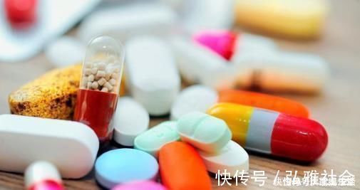 痛风|高尿酸导致痛风苦不堪言,医生:做到这2点,让你尿酸嗖嗖降