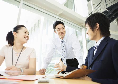 法官|人工智能AI和法律:机器人给你当律师会是什么样