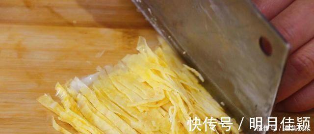 懒人|做凉皮太复杂了，教你一种懒人做法，掌握淀粉水的比例很重重要