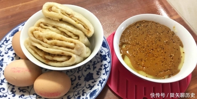 碗底|马未都:我去喝面茶,相中了人家的碗,趁人不注意偷看了一下碗底