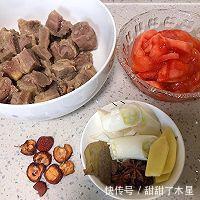 翻炒均匀|今日美食土豆炖牛肉,跟我这么做,保准让你的味道上升一个层次