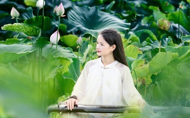 这句话#家长提议将《荷塘月色》移出教材,只因为8个字,不适合学生学习