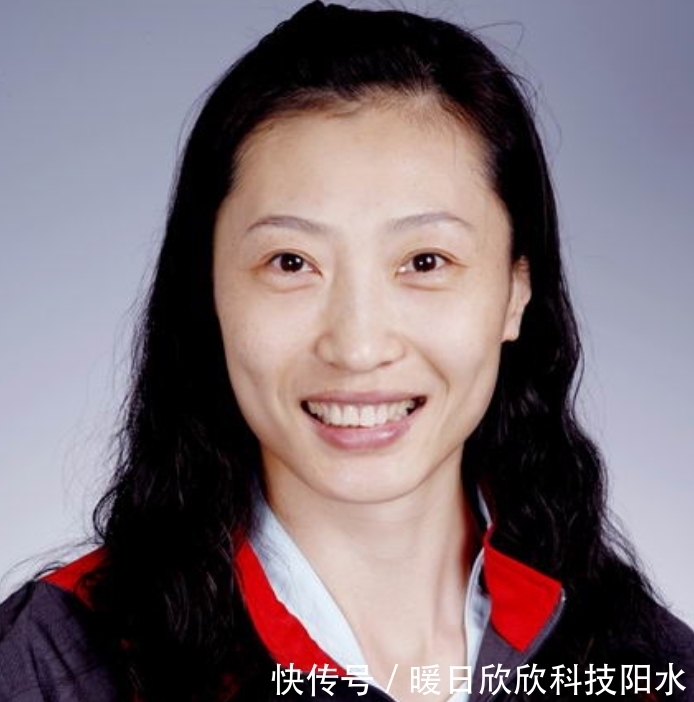 于洋|她是被丈夫抛弃的奥运冠军,如今独自抚养女儿,前夫已再婚生子