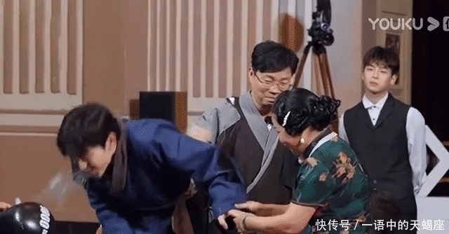 李现|极限挑战:李现辛芷蕾参与剧本杀,王迅又双叒一次助攻得手