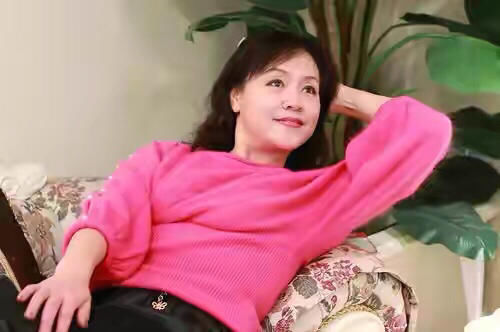 上了年纪后，建议中年女性多吃这菜，营养不比牛奶差，好吃又解馋