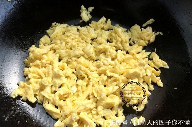 菠菜|春天,用它包饺子,比韭菜鲜,比香椿嫩,1元1斤,全家都爱吃