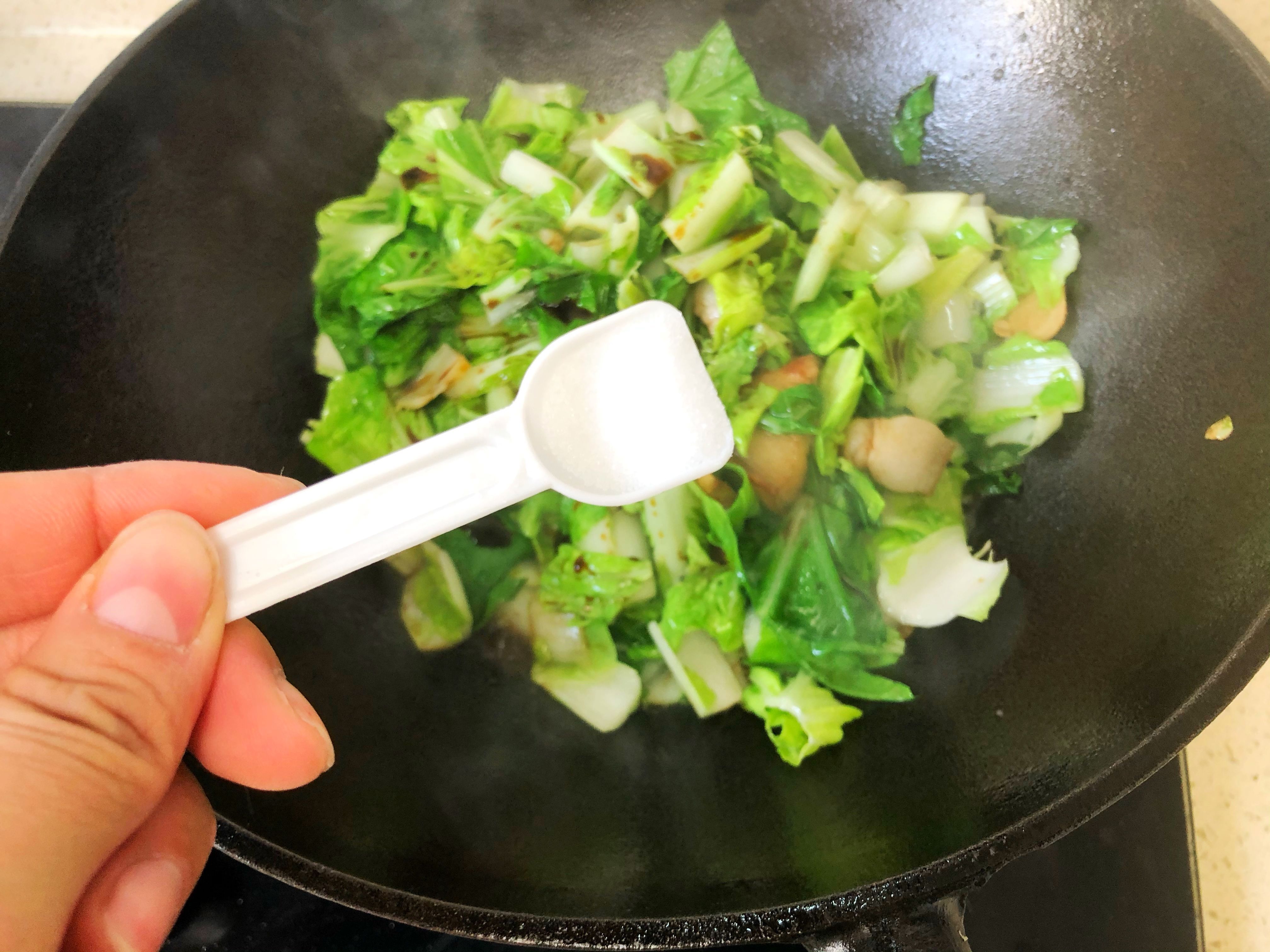 我妈|大白菜最经典的吃法，20分钟炖1锅，1人1碗，吃着太过瘾了！