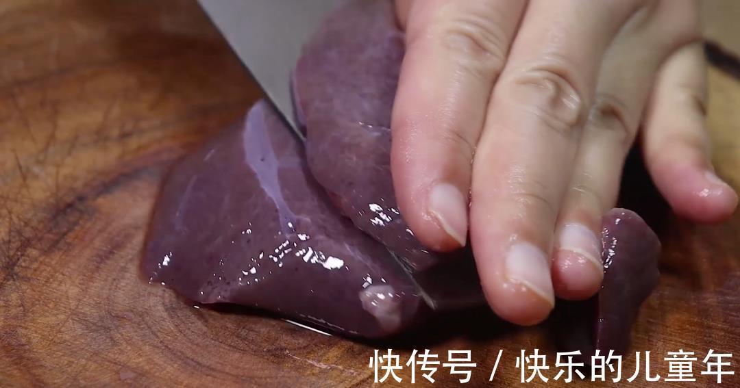 补铁|铁比牛肉高,2块钱做一锅,宝宝吃完一碗还要吃,长个又长肉