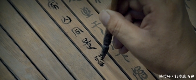 因家里受到老鼠的骚扰,此人特地写诗向好友要猫,句句可爱到爆