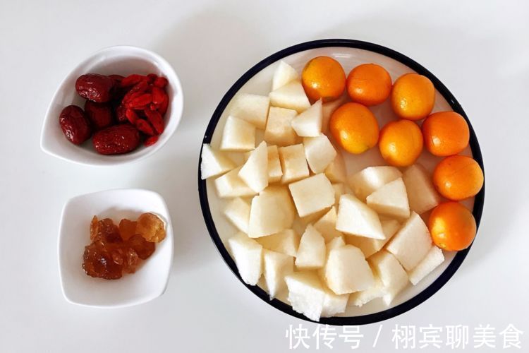 雪梨|自制冰糖雪梨金桔饮,嗓子不舒服的时候煮来喝,清润滋补