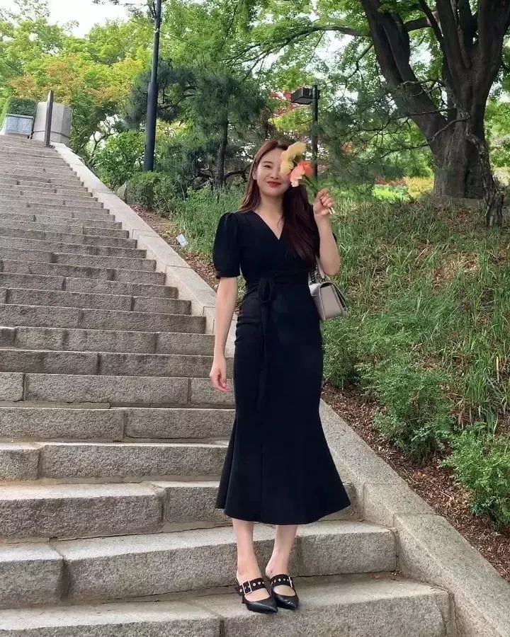 穆勒|凉鞋下岗了！这双才是初夏“王炸鞋”，太惊艳了