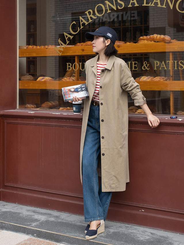 穿搭|今秋最洋气的穿法总结,风衣+牛仔裤或裙子,适合28~48岁女人借鉴