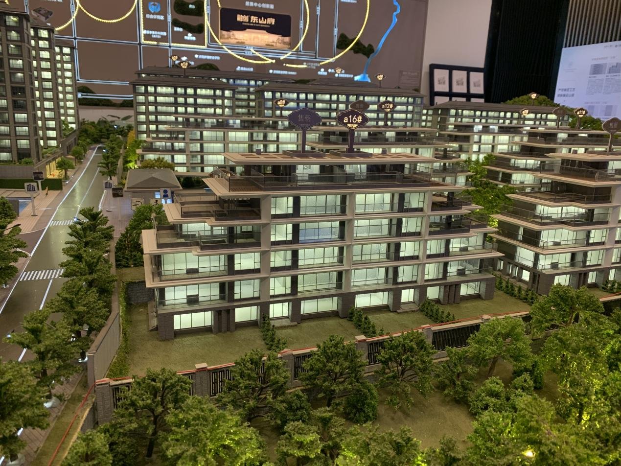 住宅|神武、彩石片区受“伴山族”喜爱，住宅产品类型丰富