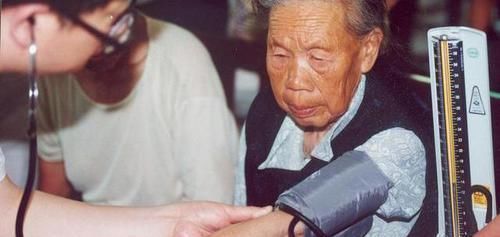 稳定血压|高血压“稳定器”已找到,若能坚持做到,血压或许不敢放肆