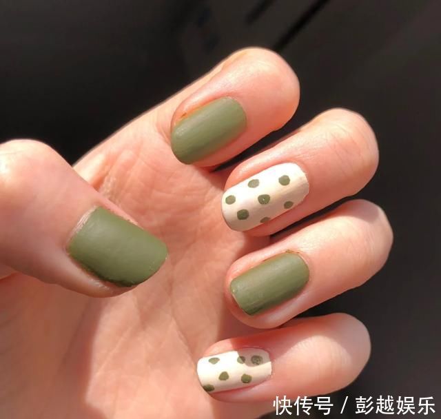 超适合春天的五款美甲,原谅色最受欢迎,看过的都纷纷被种草