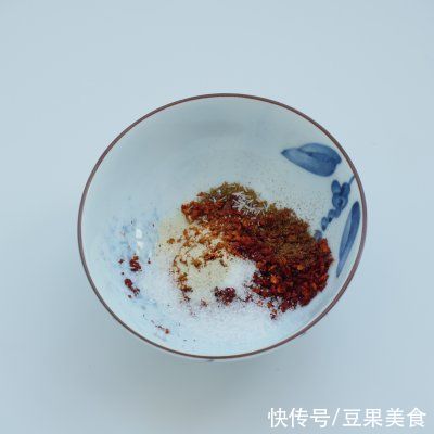绿豆芽|酥肉凉拌面这样做百吃不腻，吃1次不过瘾