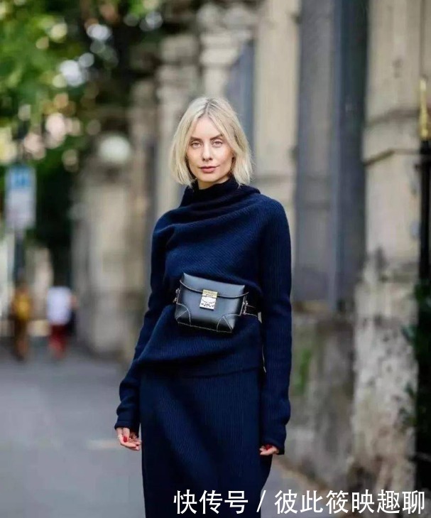 羽绒服|今年秋冬流行“针织裙”,显高时髦还抢镜,搭配羽绒服大衣都好看