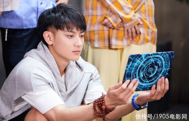 认证|黄子韬《萌探探探案》收官“综艺小神兽”再认证