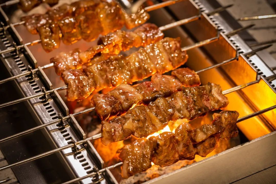 西安大兴医院|小伙染怪病！全身乏力、腰腿疼痛，竟是因为吃了这个