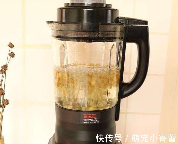 豆腐脑自制方法:不用石膏,口感嫩滑雪白漂亮,1斤黄豆全家管够