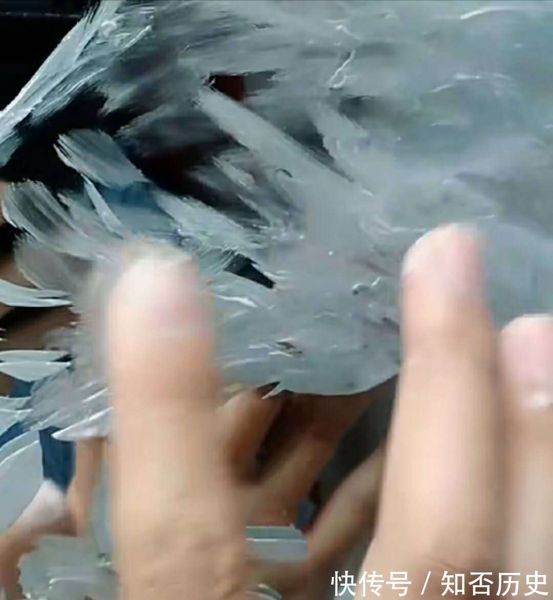 颜料&美术生为鹿晗庆生,镜子上画画一顿乱秀,关灯以后是心动的感觉