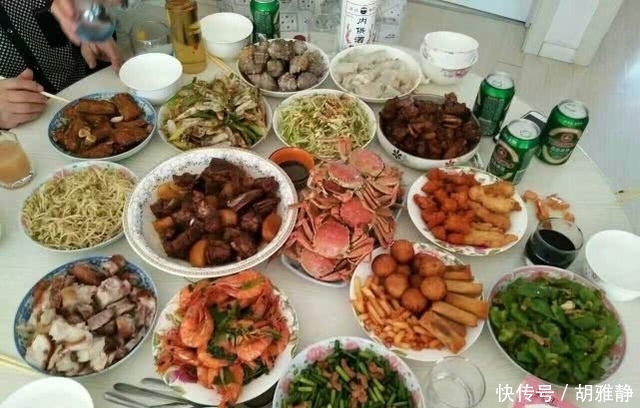 年夜饭|东北年夜饭里的“硬菜”,南方大喊受不了,东北人:啥也不懂