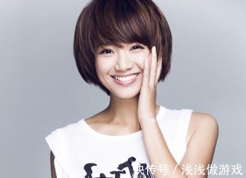 浙江台|朱丹的毁灭史：从“浙江台一姐”到全网笑柄，她经历了什么？