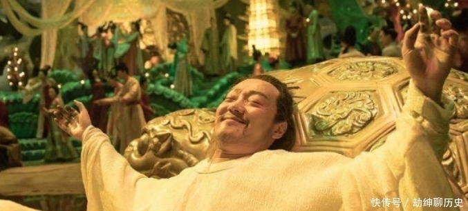 曾经发誓不折腰事权贵,却为杨贵妃写下多首肉麻诗,打脸太快?