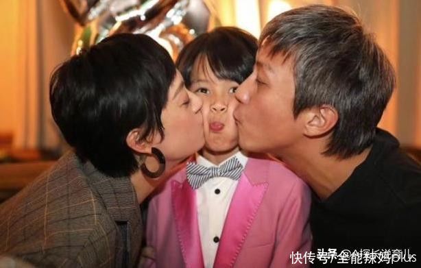 差距|蔡国庆“富养儿”,邓超“穷养儿”:俩孩子现在差距不止一点点