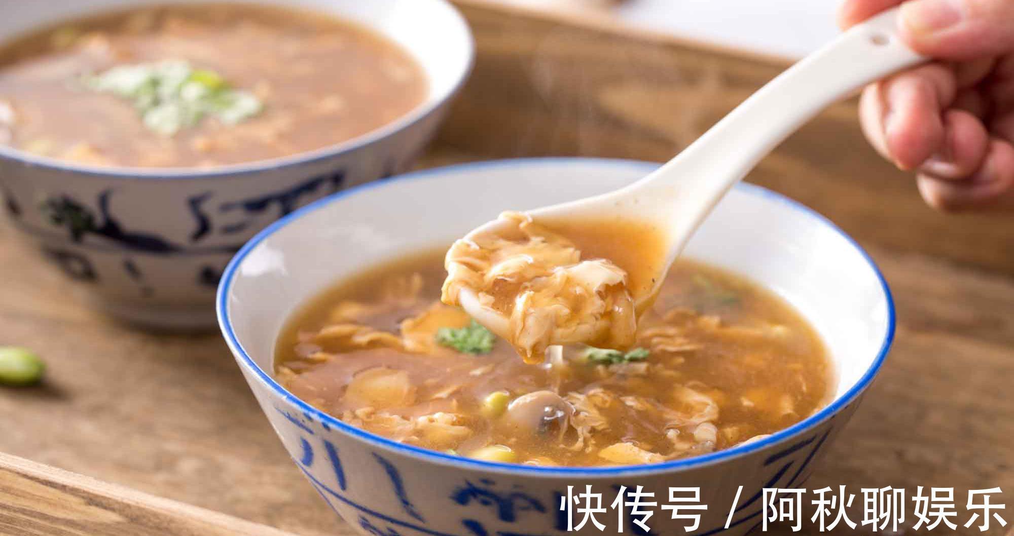 不管做啥鸡蛋汤，牢记“2放3不放”，鸡蛋嫩滑不散花，很多人不多