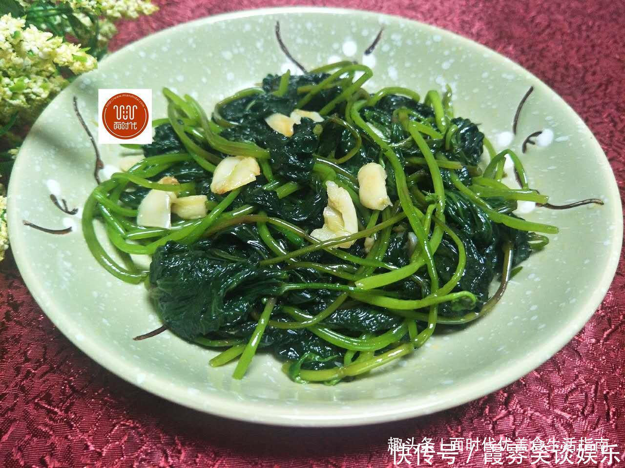 美食生活|这菜常吃视力好,降糖又解毒,特别是老人孩子要多吃!