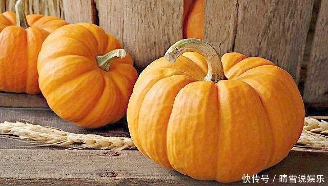 南瓜和此物一起煮,大肚子没了,失眠好了!女人不想满脸皱纹试试