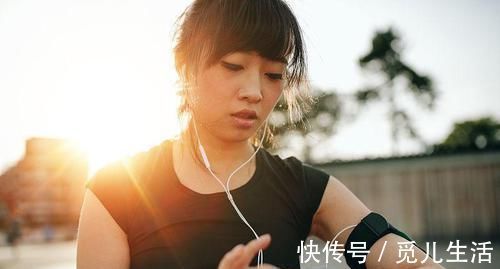 效率|一人锻炼1个小时,另一人锻炼1个下午,效率谁高谁低?