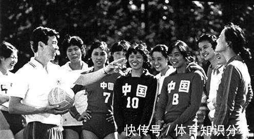 郎平|天才选手张锦文因抢花洒与大妈撕打,郎平直言:我在女排永不要她