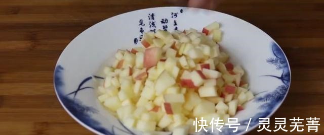 红薯这样做才叫好吃，不用炸不用煮，简单一揉，出锅后全家抢着吃！