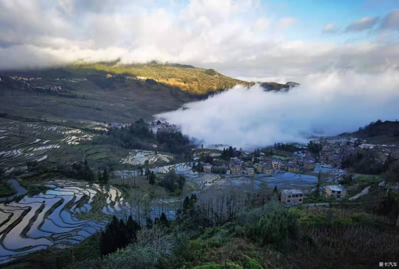 游红河哈尼族彝族自治州多依树梯田景区