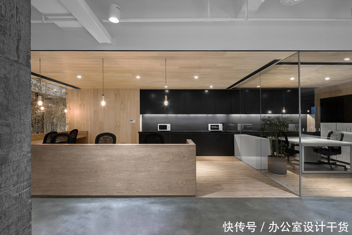 小空间|如何装修办公室可以看起来更宽敞呢？