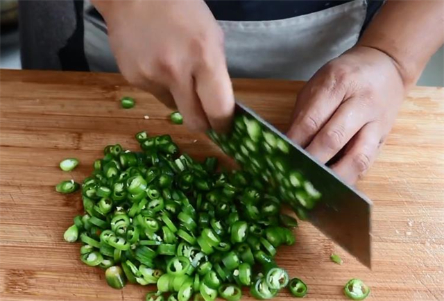 五香粉|秘制黄豆辣椒酱,原来做法诀窍那么简单,香辣下饭,看一遍就学会