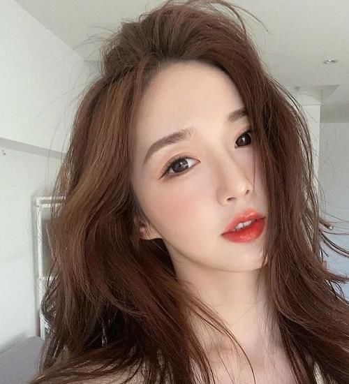 这几款适合学生党的口红，超适合学生党，小黑钻显白，稚优泉高级