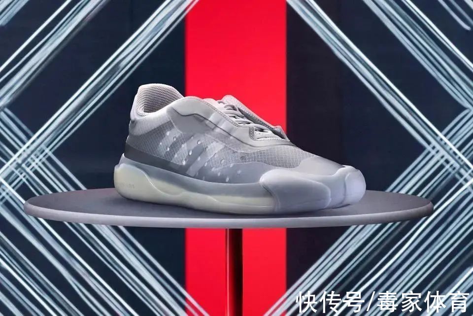 dior 21双LV x NIKE大曝光！超强联名锁定“年度鞋王”？