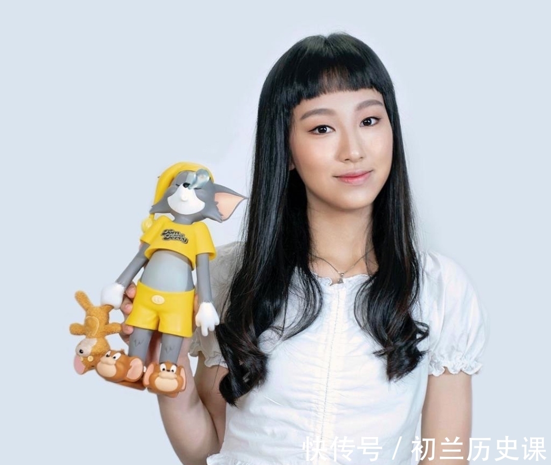 三料|香港乐坛新人炎明熹:《声梦传奇》冠军,喜欢周深,父母来自内地